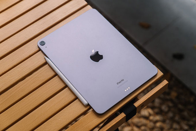 iPad Air 2022 bị người mua phàn nàn về chất lượng gia công và