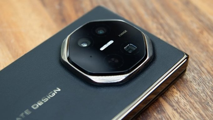 camera-huawei-mate-xt-xtmobile