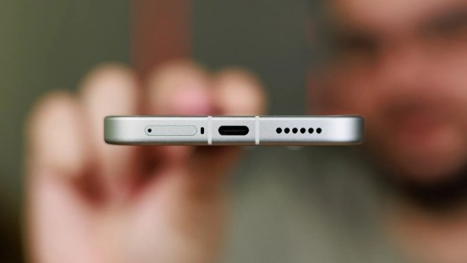 Đánh giá POCO F8 Pro về pin sạc