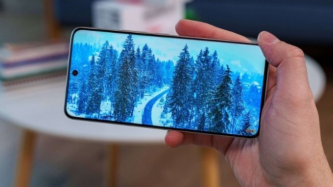 So sánh Redmi Note 15 Pro 5G và Note 15 Pro 4G về màn hình