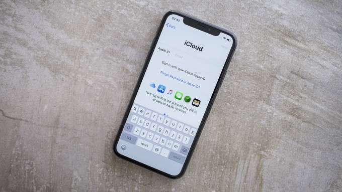 Vì sao người dùng iPhone cần có tài khoản iCloud?