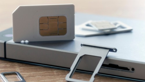 Phôi SIM là gì? Vì sao phôi SIM cũ gây nóng máy và hao pin cho iPhone?