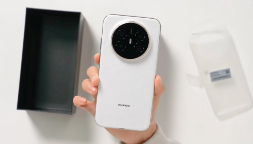 Trên tay Huawei Mate 70 Air: Đối thủ của iPhone Air với giá chỉ từ 15.5 triệu đồng