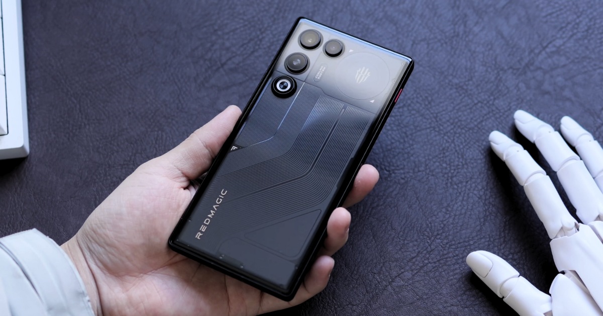 Trên tay Red Magic 11 Air: Mẫu smartphone 'Air' đầu tiên trang bị pin 7.000mAh