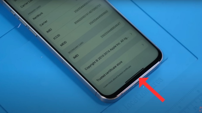 iPhone 15 Pro Max hàng nhái có viền màn hình lớn hơn