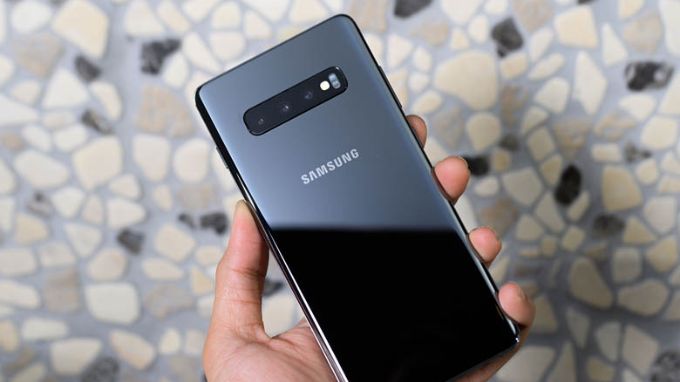 Điện thoại Samsung Galaxy S10+ 2 sim