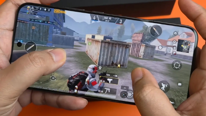 So sánh iQOO 15 Ultra vs Galaxy S26 Ultra cho thấy cả 2 đều sở hữu hiệu năng ổn định