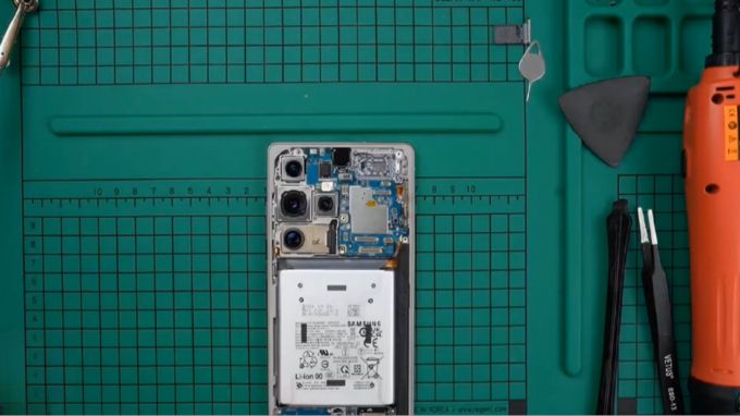 Tháo rời Samsung Galaxy S25 Ultra