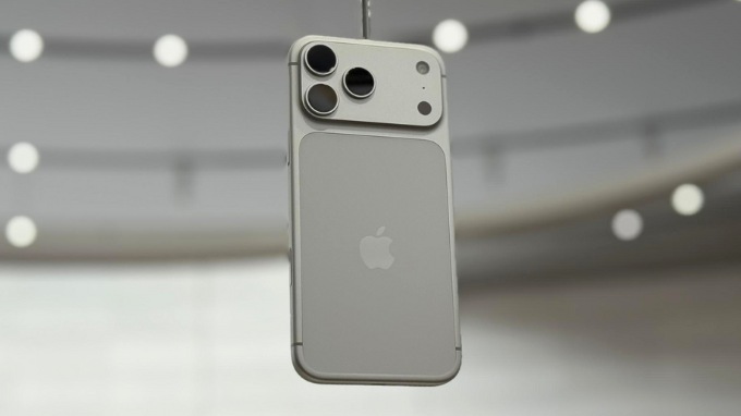 Mặt sau của iphone 17 pro max