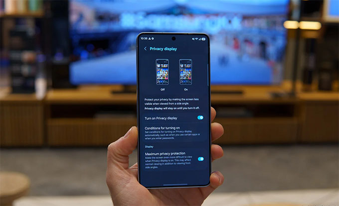 Galaxy S26 Ultra với tính Privacy Display