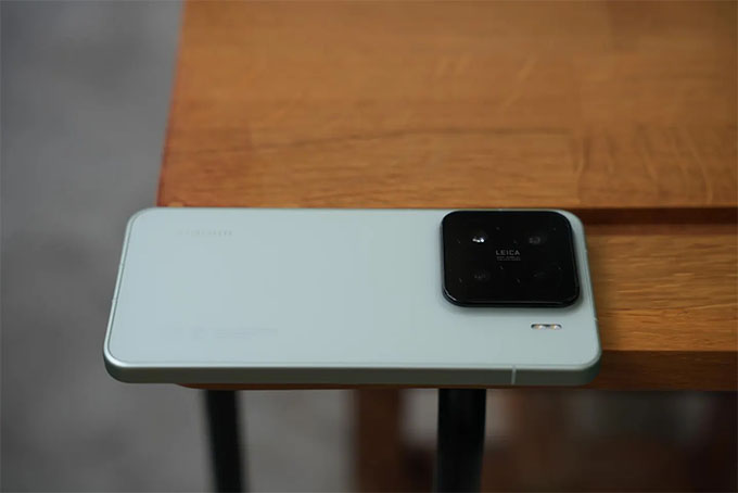 Xiaomi 15 đại diện cho phân khúc flagship cao cấp