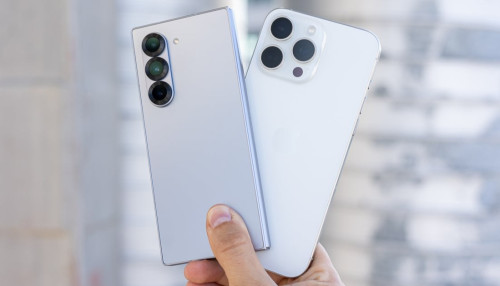 So sánh Samsung Z Fold 6 và iPhone 15 Pro Max: Quá khó để chọn