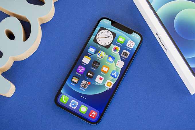 So sánh chi tiết iPhone 11 Pro Max và iPhone 12: cấu hình