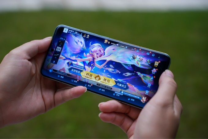 Xiaomi 14 Pro cày game cực đỉnh