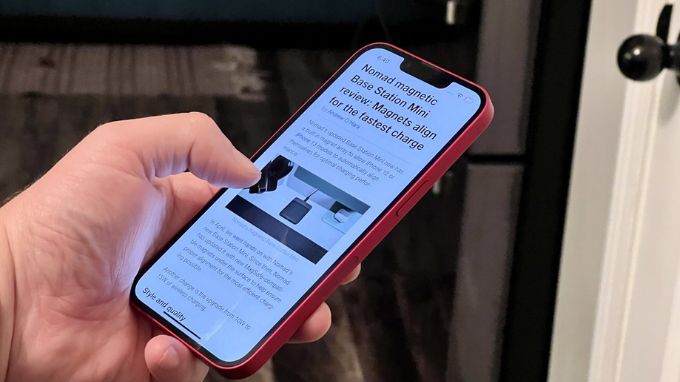 iPhone 13 512GB cũ 97% sở hữu màn hình 6.1 inch sắc nét